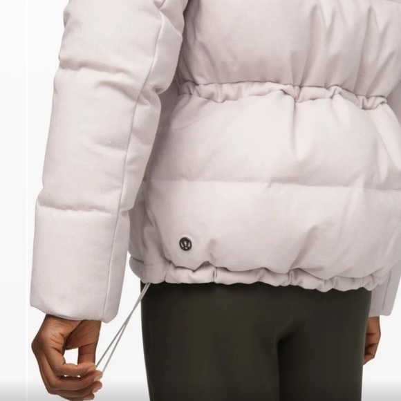 NWT Lululemon Wunder Puff Jacket 8, sadly did not fit me, - Picture 5 of 16